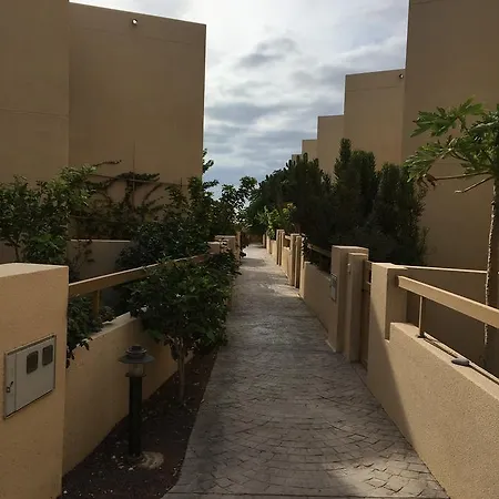 Townhouse In Tenerife Alpehytte *